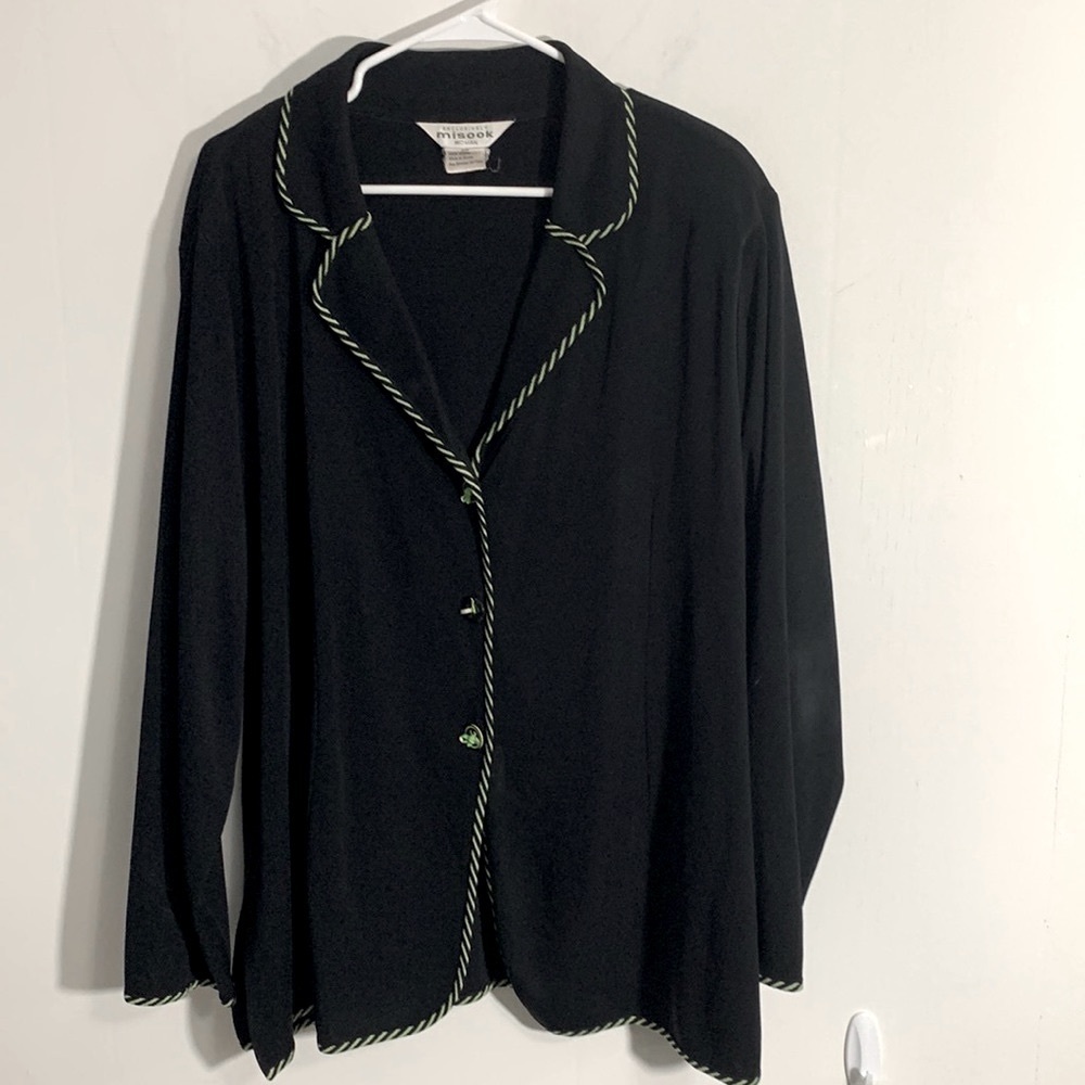 Exclusively Misook Eiman 3 button Cardigan Size 3X black with Green/Black trim